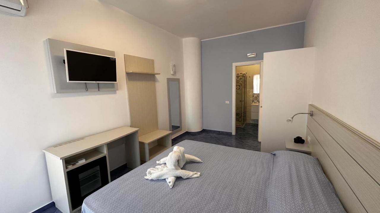Hotel La Giara Zambrone Bagian luar foto