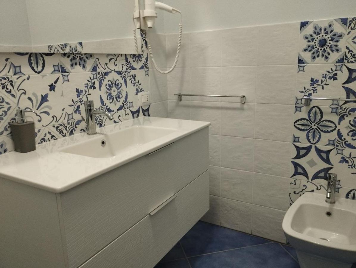 Hotel La Giara Zambrone Bagian luar foto