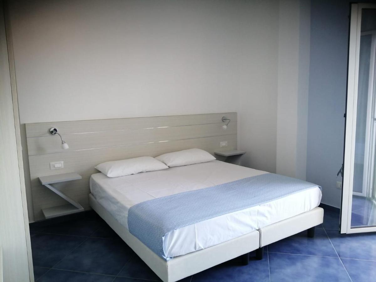 Hotel La Giara Zambrone Bagian luar foto