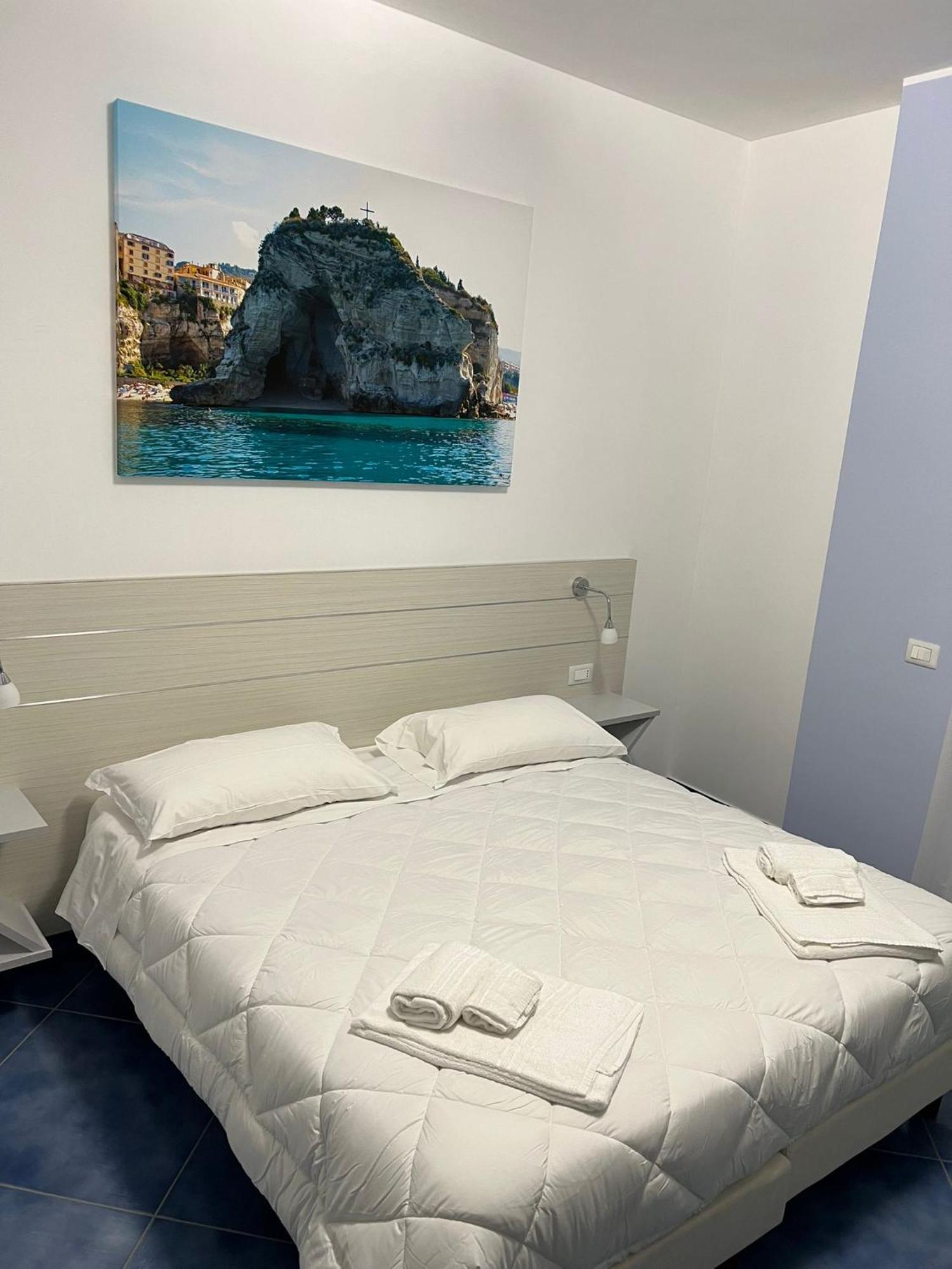 Hotel La Giara Zambrone Bagian luar foto